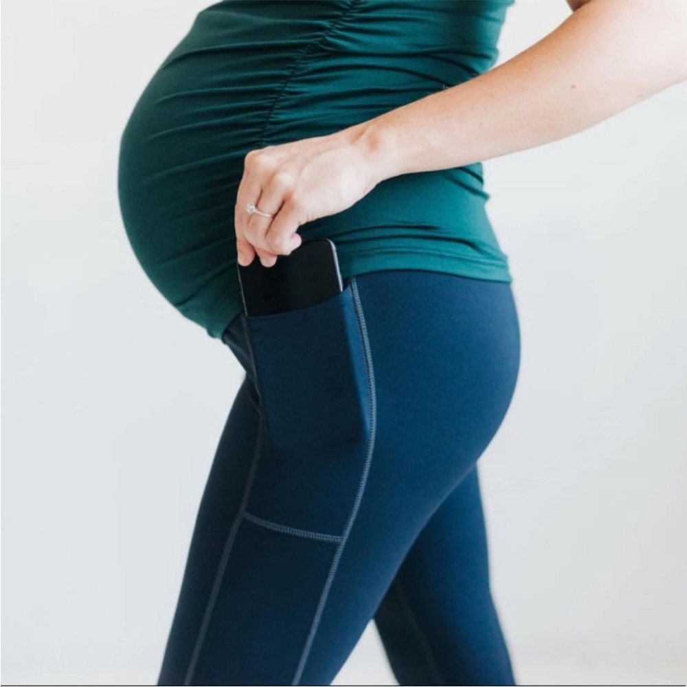 Senita Athletics maternity pocket leggings